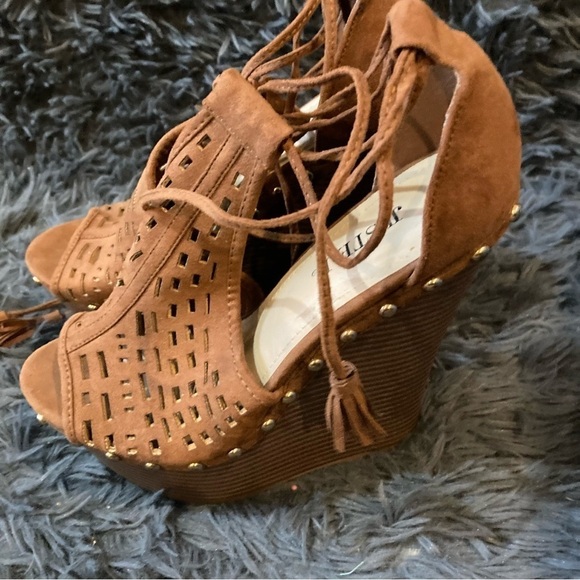 Ladies Just Fab Brown Cut out Wrap Around Studded Wedge - Picture 7 of 7